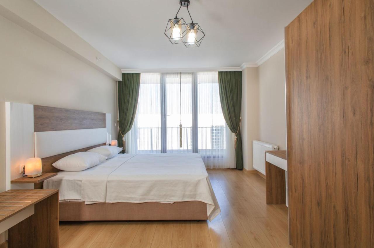 Aparthotel Emin 2*